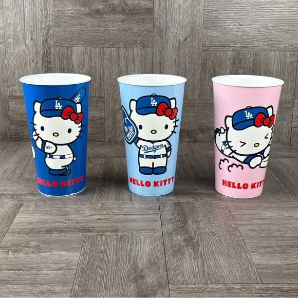 Hello Kitty Night Dodgers Giveaway Limited Exclusive Set of 3 Souvenir Cups