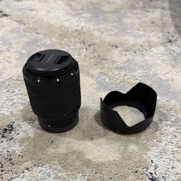 Sony Black Lens with Detachable Hood