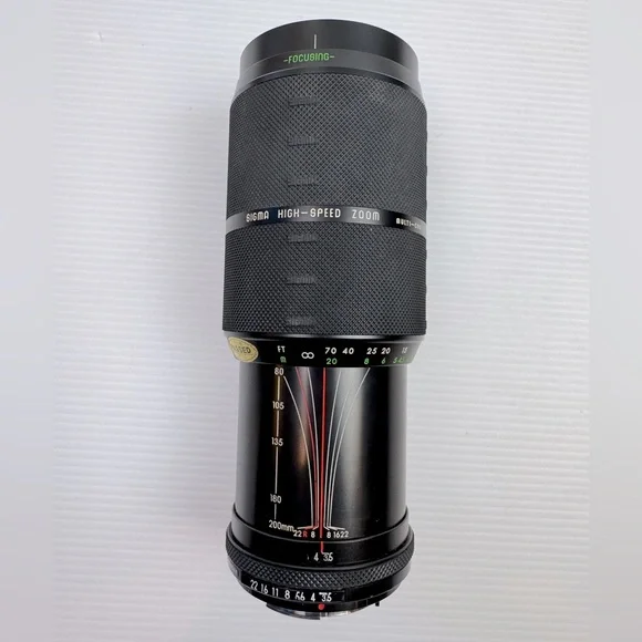 Sigma High Speed ZOOM Multi Coated 80-200mm F/3.5 for Minolta-Minolta MD Lens