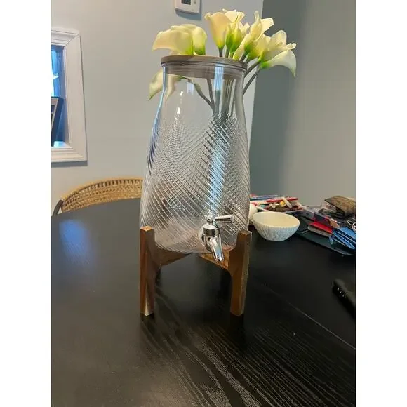 Acrylic Drink Dispenser 5L with Wood Stand and Lid New