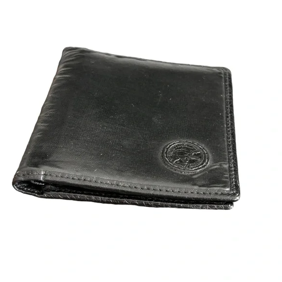 Hunting World Black Leather Bifold Wallet