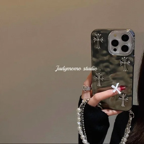 iPhone 16 Pro Max Phone Case - Silver Cross