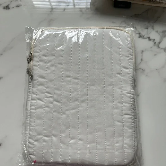 White Tablet/Book Case