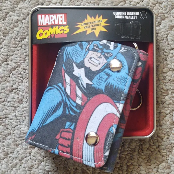 Marvel Captain America Chain‎ Leather Wallet