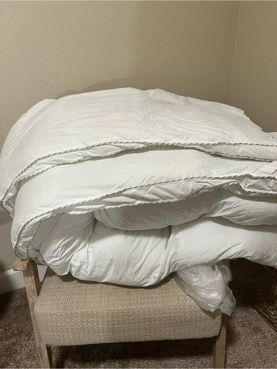 Brand New king size mattress topper cooling plush