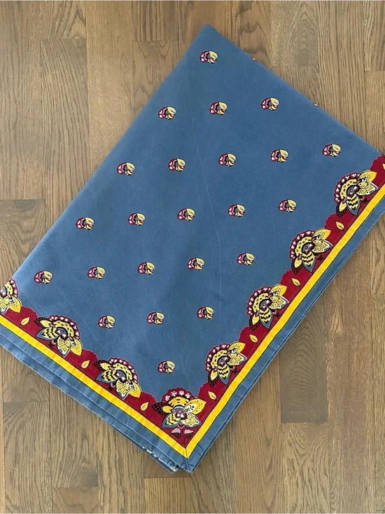 Vintage Williams Sonoma Provence Print Cotton Tablecloth 70