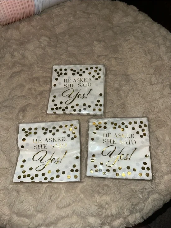 Party City White and Gold 