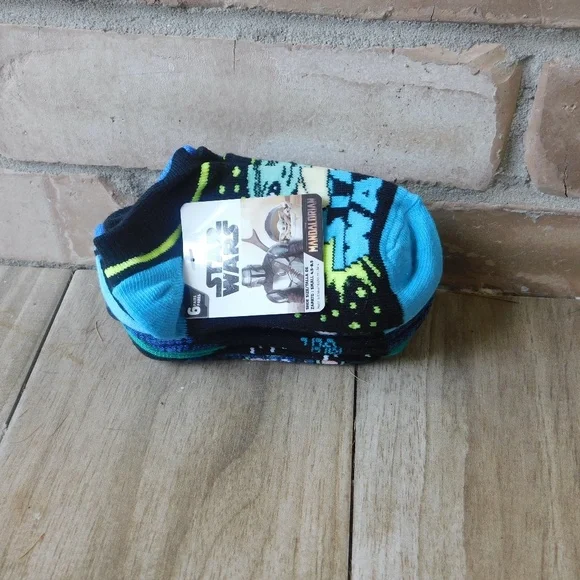 LAST ONE of Star Ways Little Boys Now Show Socks Size: S