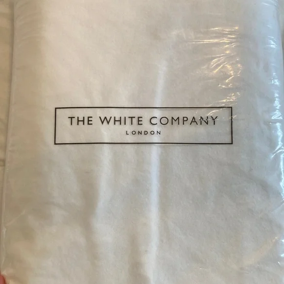 The White Company Luxurious White TWIN Cotton Flannel Mattress Cover