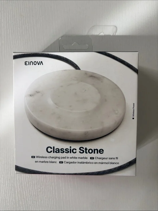 EINOVA Classic Stone Wireless Charging Pad in White Marble