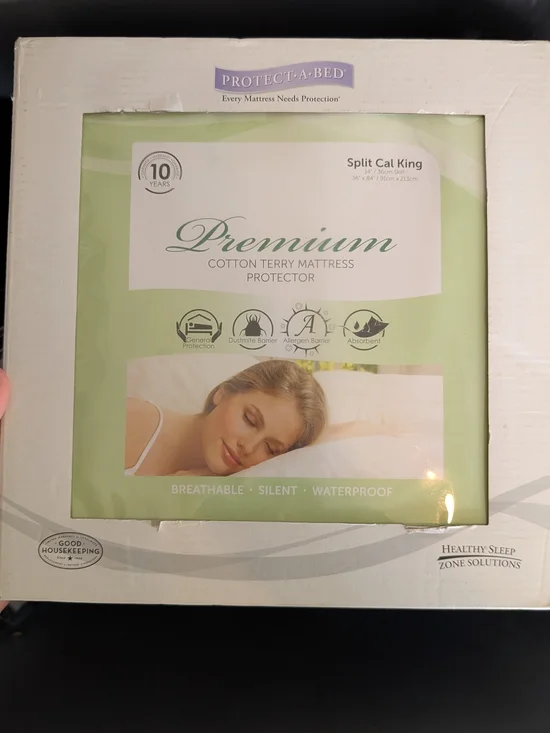 Premium Cotton Terry Mattress Protector - Green (Split Cal King)