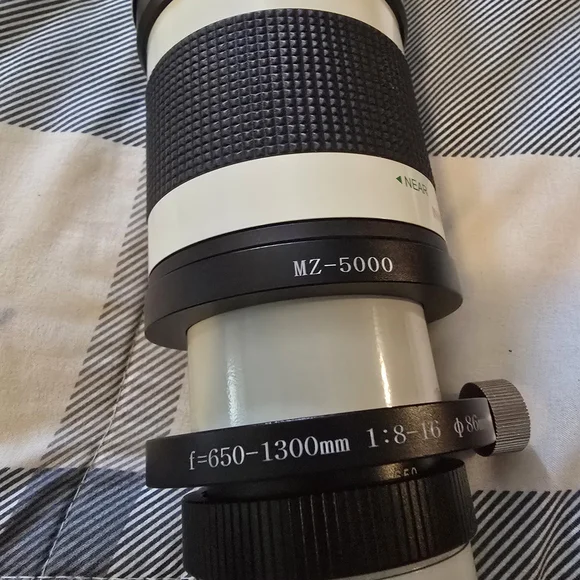 MZ-5000 Telephoto Lens - Black and White