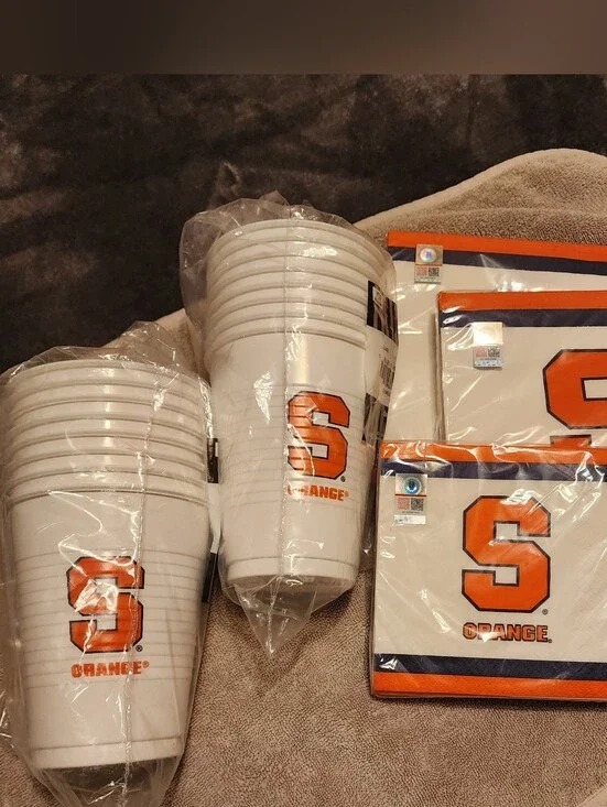 Syracuse Univerity Papergoods Set