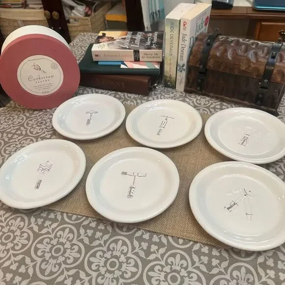 Williams Sonoma Appetizer Round Corkscrew Plates 2003 Vintage 6‎ Piece NEW