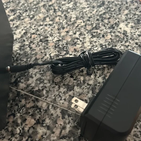 Mini iPad charger station