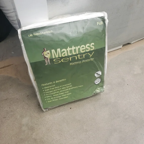 Mattress Protector Cover Size Full nwt