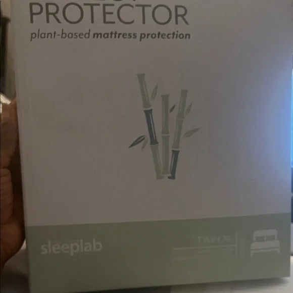 Jordan Bamboo Perfect Protector Mattress Cover - White with Green Accents