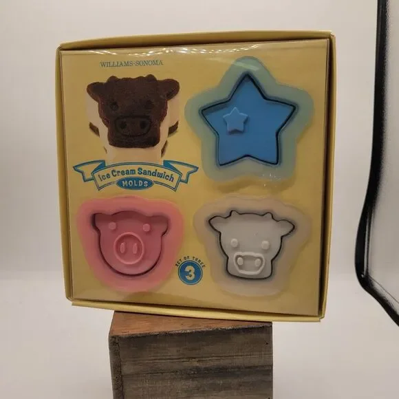 NIB- WILLIAMS-SONOMA Ice Cream Sandwich Molds Pig, Star‎ & Cow