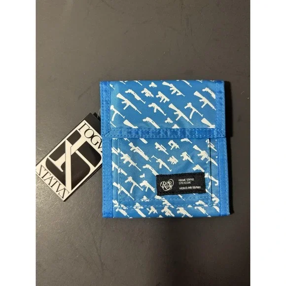 Y2K‎ Rogue Status Gun Show Blue Wallet