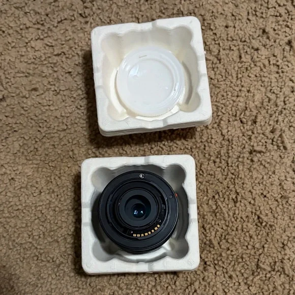 Camera Lens with Packaging