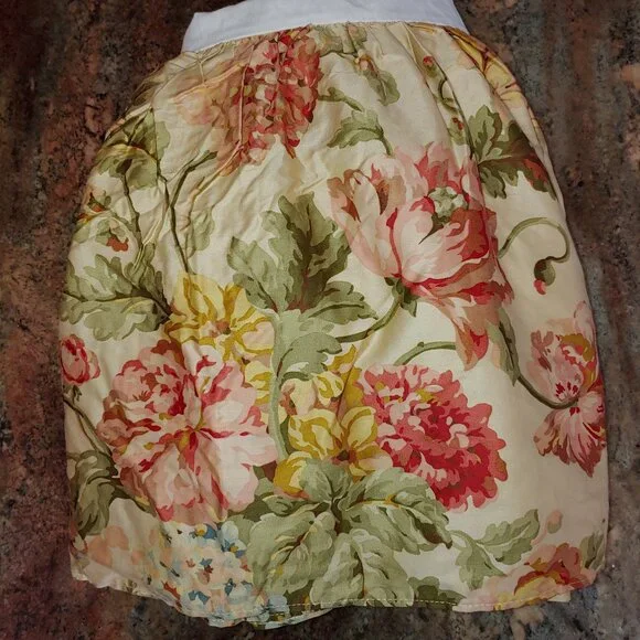 Ralph Lauren Sussex Gardens Floral Ruffled Bed Skirt 15