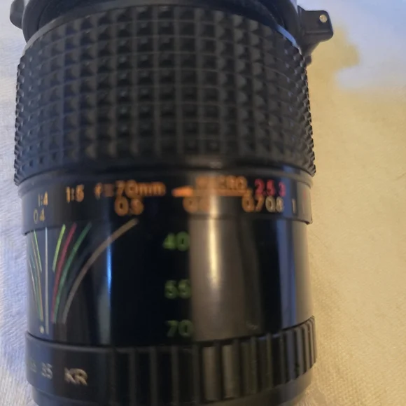 Versatile Black Camera Lens for Photography