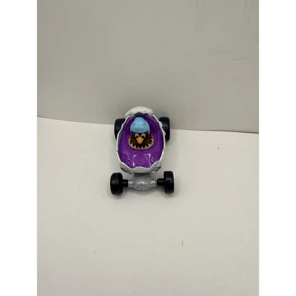 Disney Clara Clucks Coupe Mickey & the Roadster Racers White Egg Purple‎ Diecast