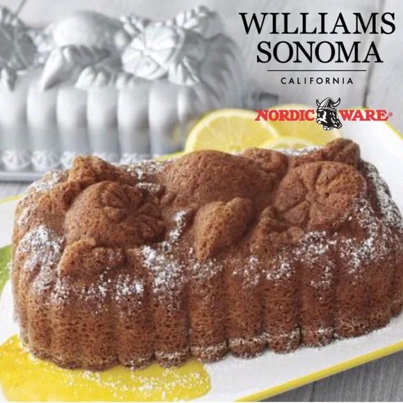 Williams-Sonoma + Nordic-Ware Lemon Bread Pan