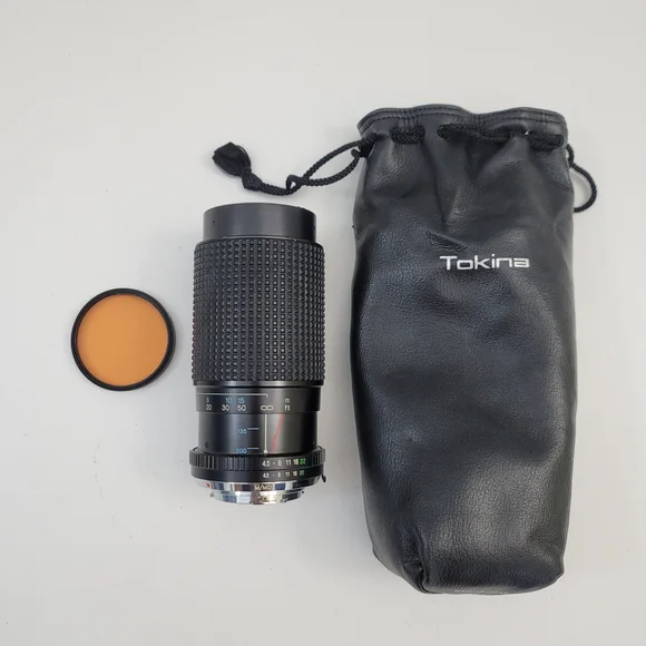RMC Tokina 80-200mm Camera Lens F/4.5 Ø52 M/MD mount With Hoya Filter 52mm
