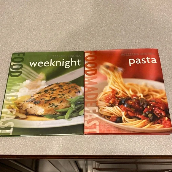2 Williams-Sonoma Cookbooks