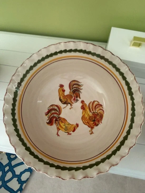 Williams Sonoma Extra large Tuscan Rooster bowl. NWT