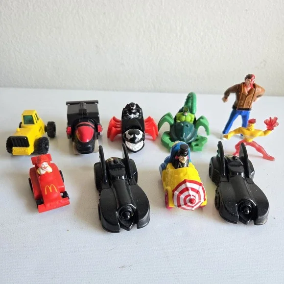 90s McDonalds Happy Meal Batman Marvel Spider-Man Hot Wheels Toys Lot of 10 Vtg‎
