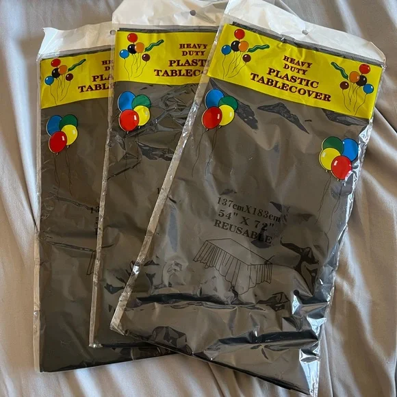 Heavy Duty Plastic Tablecover - Black