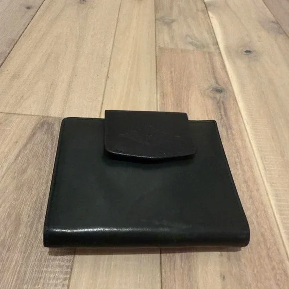 Buxton black leather wallet with coin pocket