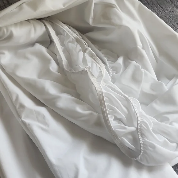 Set Of Two Twin XL Mattress Protectors