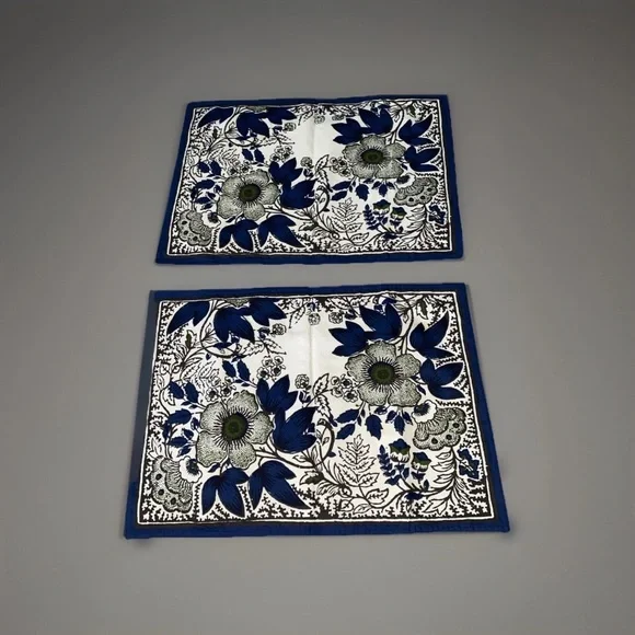 Williams Sonoma Navy Blue Cream Floral Placemats‎ Set (2)