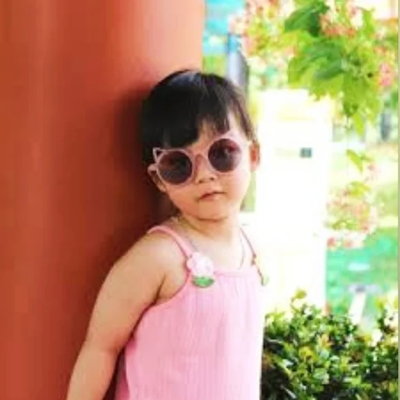 4/$15 Pink Cat-Eye Sunglasses Kids Clothes