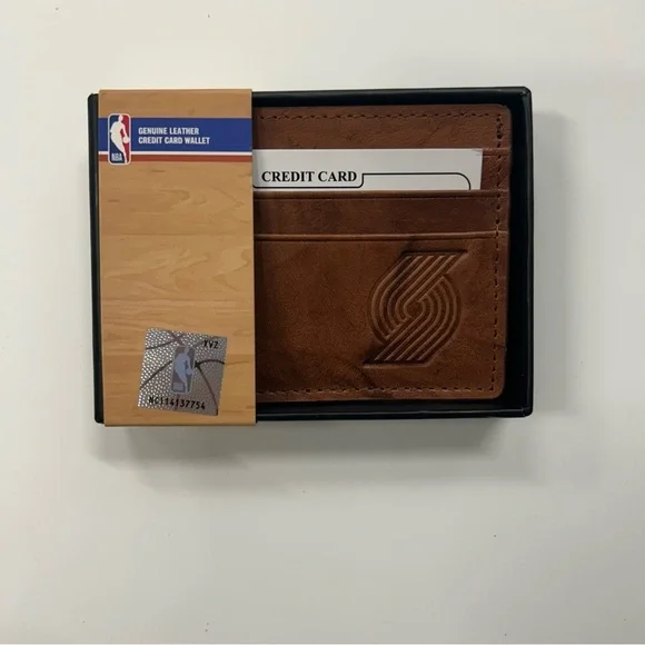 NWT Rico NBA‎ Trailblazers Credit Card Holder Wallet Brown