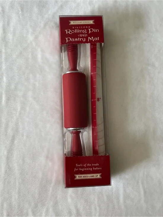 Williams Sonoma Red Silicone Rolling Pin with Matching Pastry Mat
