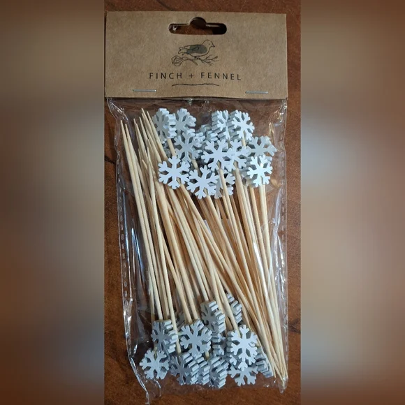 Finch & Fennel Christmas Themed Bamboo 5