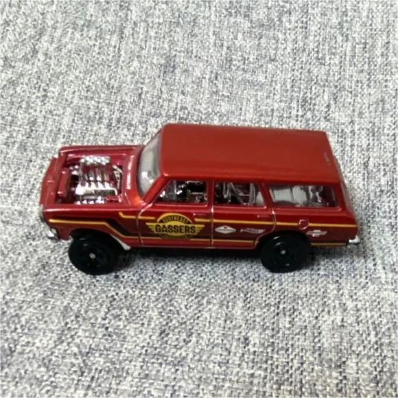 Hot Wheels Chevrolet Nova Wagon Gasser Red Diecast 1:64