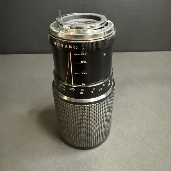 Vivitar Series 1 70-210mm f/3.5 Lens with Minolta MD Mount