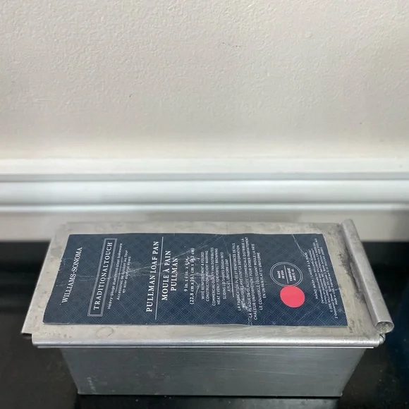 Williams Sonoma Pullman Loaf Pan