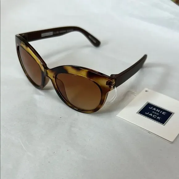Janie and Jack tortoise sunglasses. NWT 0-2 years