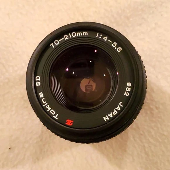Tokin 70-210 MM Lens