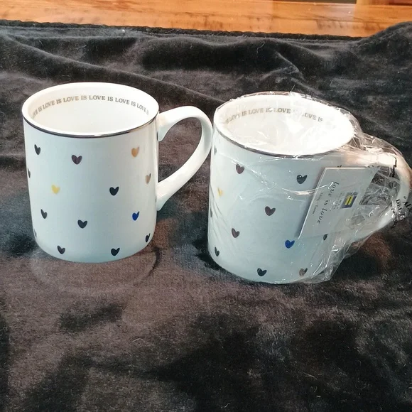 Set of Williams-Sonoma coffee mugs