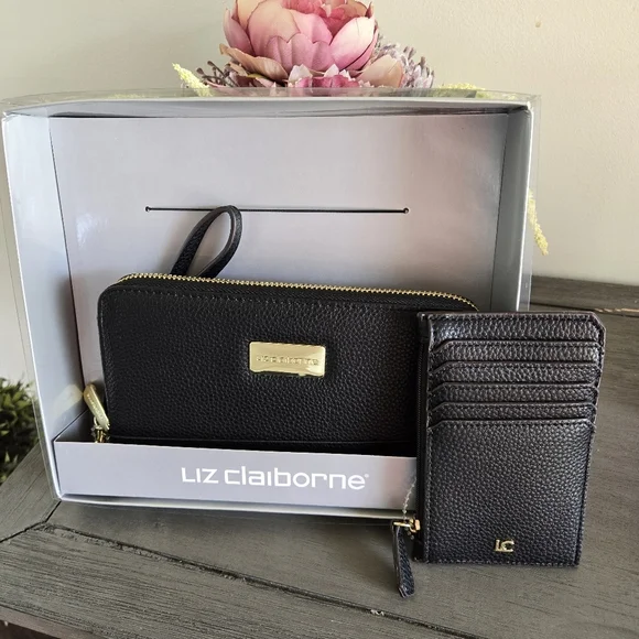 Liz Claiborne Wallet set Black