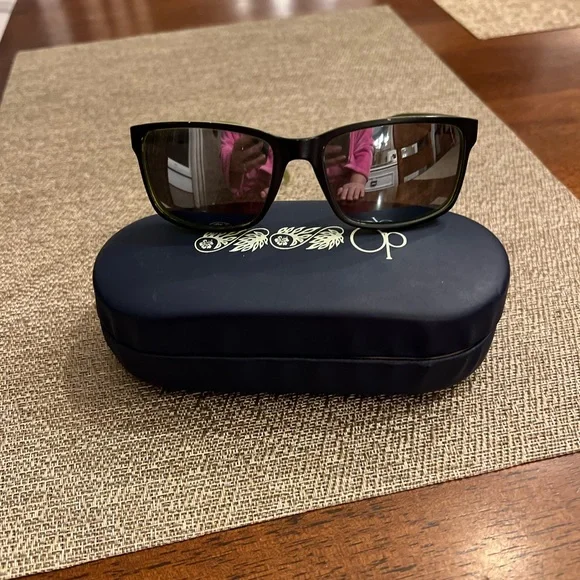 Kid’s sunglasses. 100% UV‎ protection.
