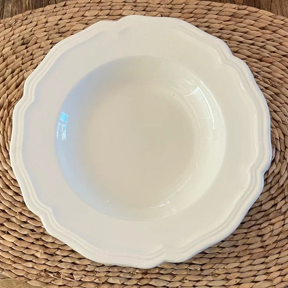 Williams Sonoma Soup/Salad Bowl Set