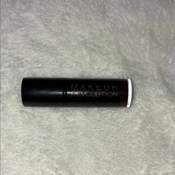 Makeup Revolution Shade 100% Vamp Lipstick